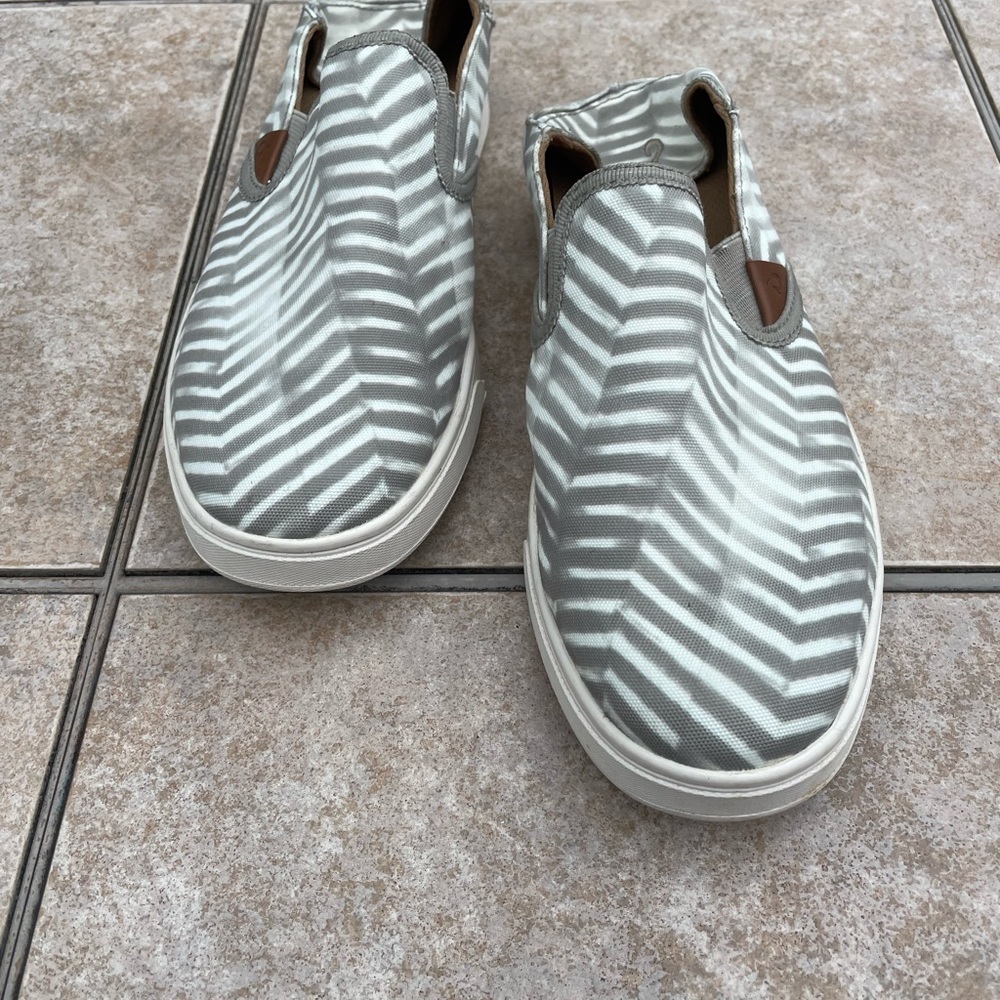 Olukai Pehuea Pa'i - Women's Slip-on Canvas Shoe - Picture 12 of 16